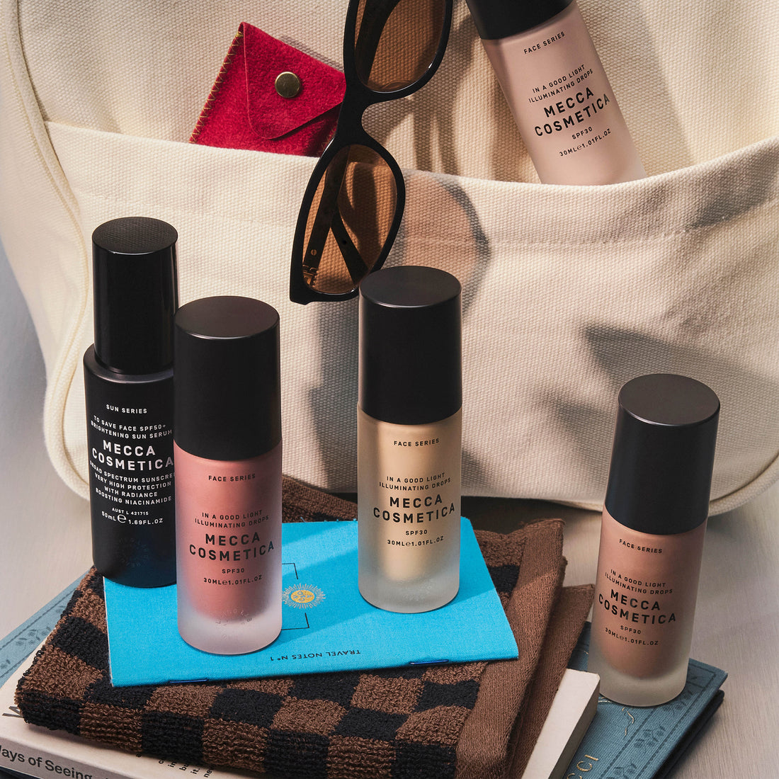 In A Good Light Illuminating Drops SPF30